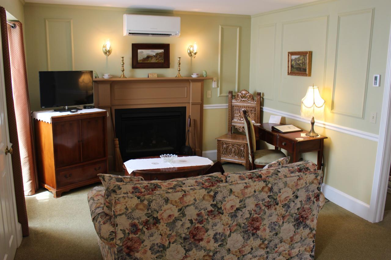 Beaconlight Guest House Провинстаун Екстериор снимка